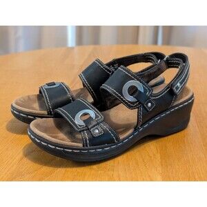 Clarks Bendables Lexi Willow Leather Wedge Sandals Black Open Toe Women's 7M